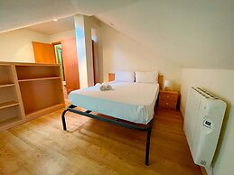 Apartamentos Pantebre 3000