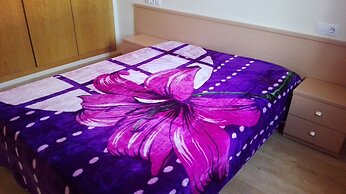 Apartamentos Pantebre 3000