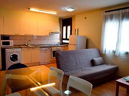 Apartamentos Pantebre 3000