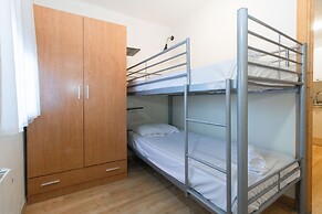 Apartamentos Pantebre 3000