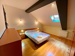 Apartamentos Pantebre 3000