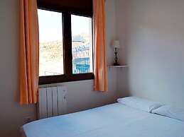 Apartamentos Pantebre 3000