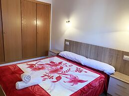 Apartamentos Pantebre 3000