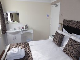 The Berwick - Over 40's Only