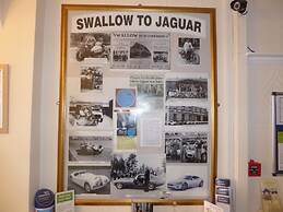 The Berwick - Over 40's Only