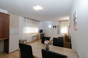 Apartamentos Araco 3000