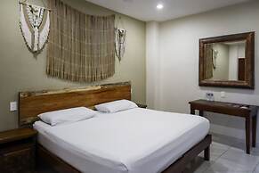 Hostal Tunich Naj & Hotel