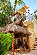 Hostal Tunich Naj & Hotel