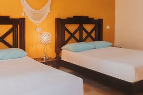 Hostal Tunich Naj & Hotel