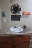 Hostal Tunich Naj & Hotel