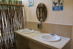 Hostal Tunich Naj & Hotel