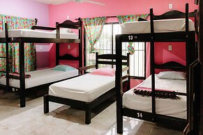 Hostal Tunich Naj & Hotel