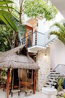 Hostal Tunich Naj & Hotel