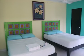 Hostal Tunich Naj & Hotel