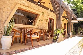 Hotel Tunich Naj & Hostal