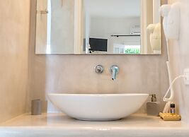 Acrothea Suites & Villas