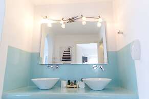 Acrothea Suites & Villas