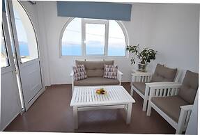 Acrothea Suites & Villas