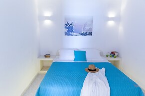 Acrothea Suites & Villas