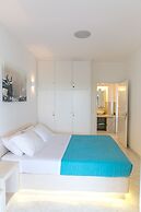 Acrothea Suites & Villas