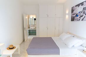 Acrothea Suites & Villas