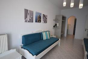 Acrothea Suites & Villas