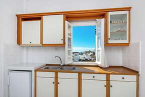 Acrothea Suites & Villas