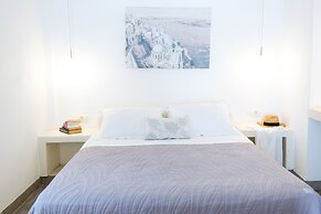 Acrothea Suites & Villas