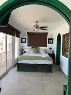 Casa Playa Baja