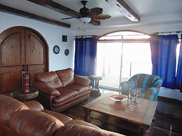 Casa Playa Baja