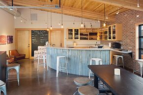 Hampton Inn & Suites-Seattle Woodinville WA