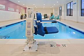 Hampton Inn & Suites-Seattle Woodinville WA