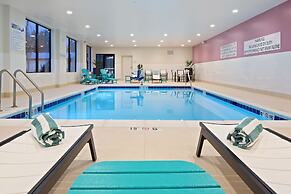 Hampton Inn & Suites-Seattle Woodinville WA