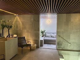 Nima Local House Hotel & Spa