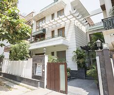 Ahuja Residency Cyber City I