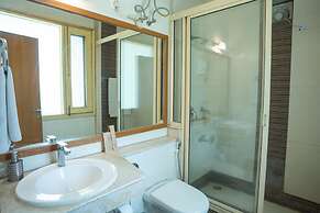 Ahuja Residency Cyber City I