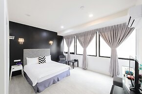 Live in the happiness