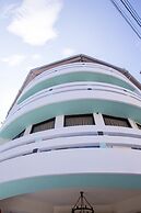 Live in the happiness