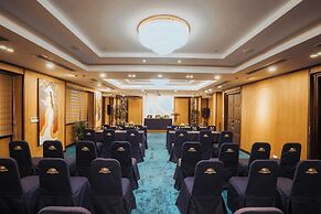 Thang Long Opera Hotel