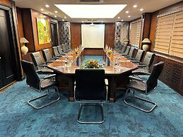 Thang Long Opera Hotel