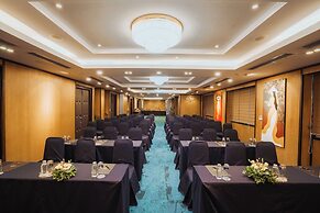 Thang Long Opera Hotel