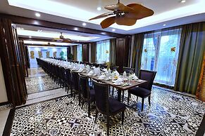 Thang Long Opera Hotel