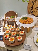 Thang Long Opera Hotel