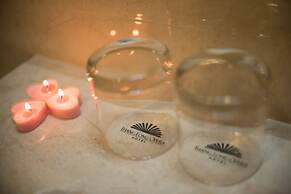 Thang Long Opera Hotel