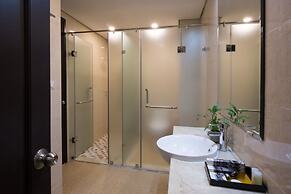 Thang Long Opera Hotel