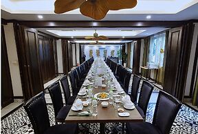 Thang Long Opera Hotel