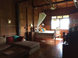 Ruenthairimhaad Resort