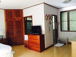 Ruenthairimhaad Resort