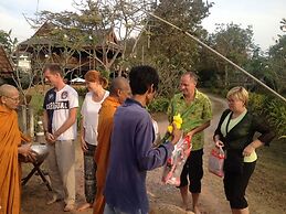 Ruenthairimhaad Resort