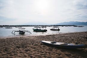 Gili Sands Hotel & Bar